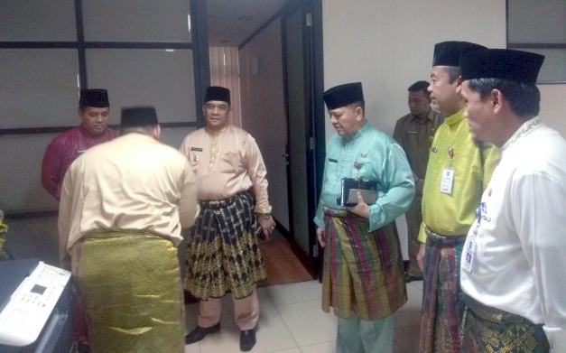 Langsung Gelar Sidak di Hari Pertama Kerja, Ini Yang Disorot Wagubri Edi Natar